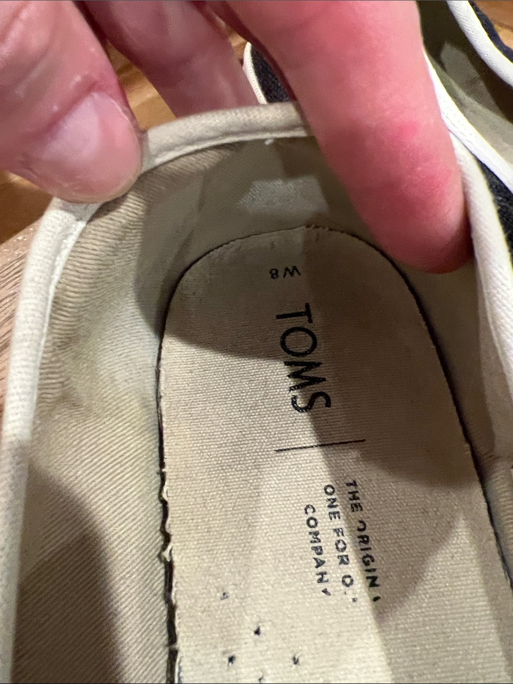 Toms Black Canvas Slip-On Loafers with White Trim Size 8 Women - Picture 4 of 8